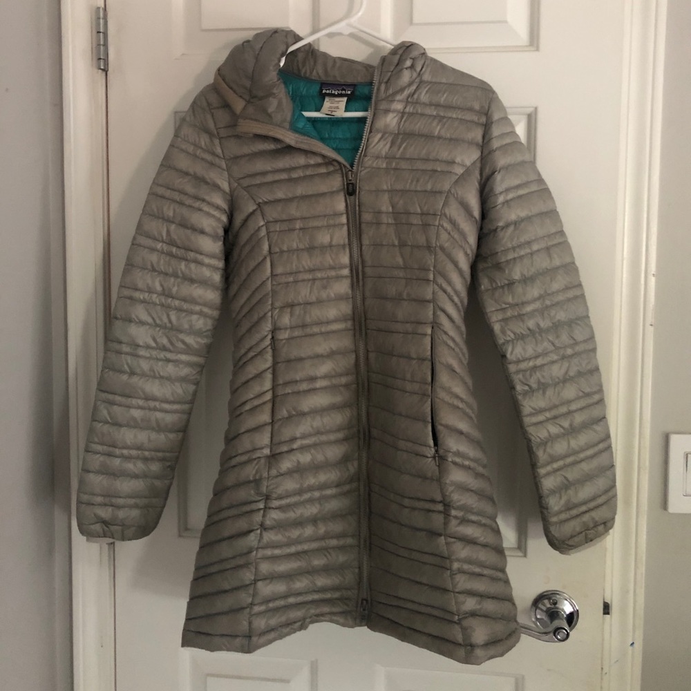 Patagonia lightweight down jackets
